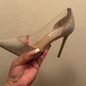 Brand New Beautiful Steve Madden Heels, didn’t fit